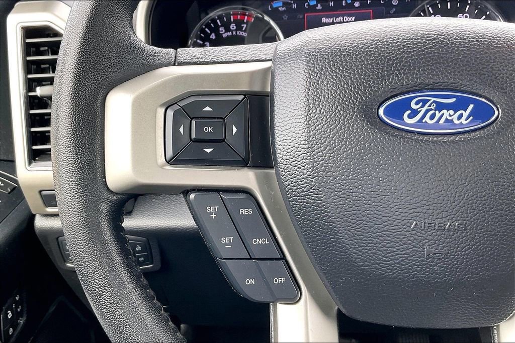 Certified 2020 Ford F250 Lariat w/ Lariat Value Package image 10