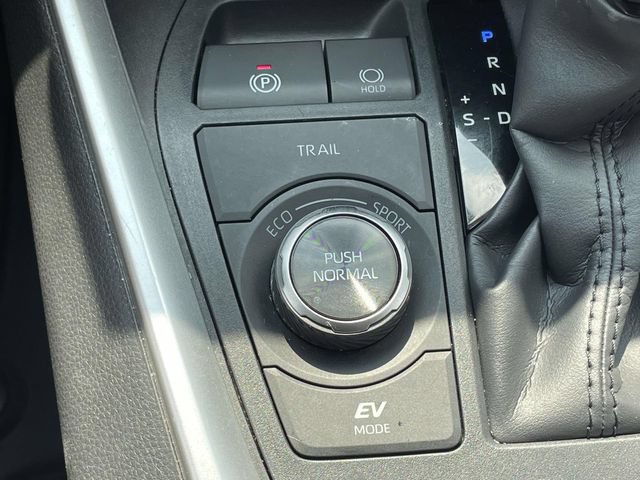 Used 2023 Toyota RAV4 XSE w/ XSE Grade Weather Package AWD/4WD image 30