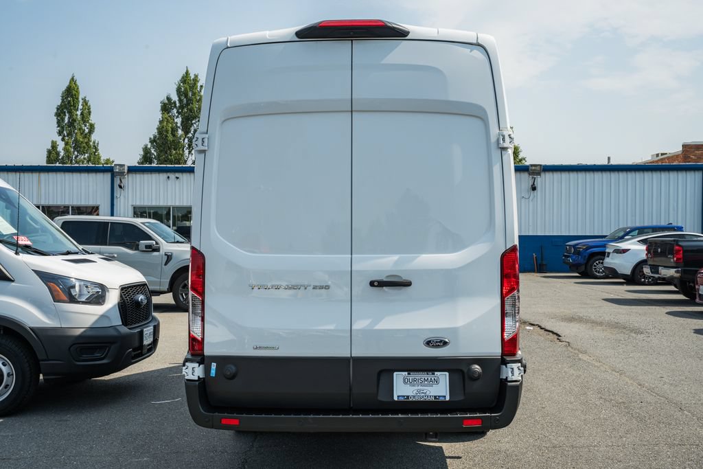 Certified 2022 Ford Transit 250 148 High Roof Extended RWD image 6