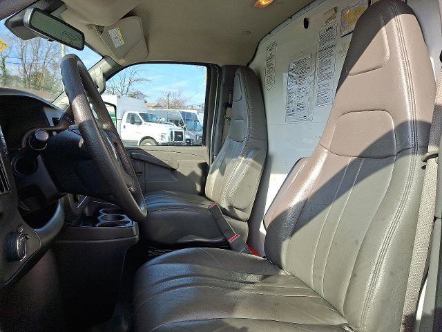 Used 2021 GMC Savana 3500 Extended w/ Power Convenience Package image 12