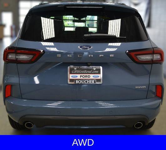 Certified 2024 Ford Escape ST-Line w/ Tech Pack #1 AWD/4WD image 3