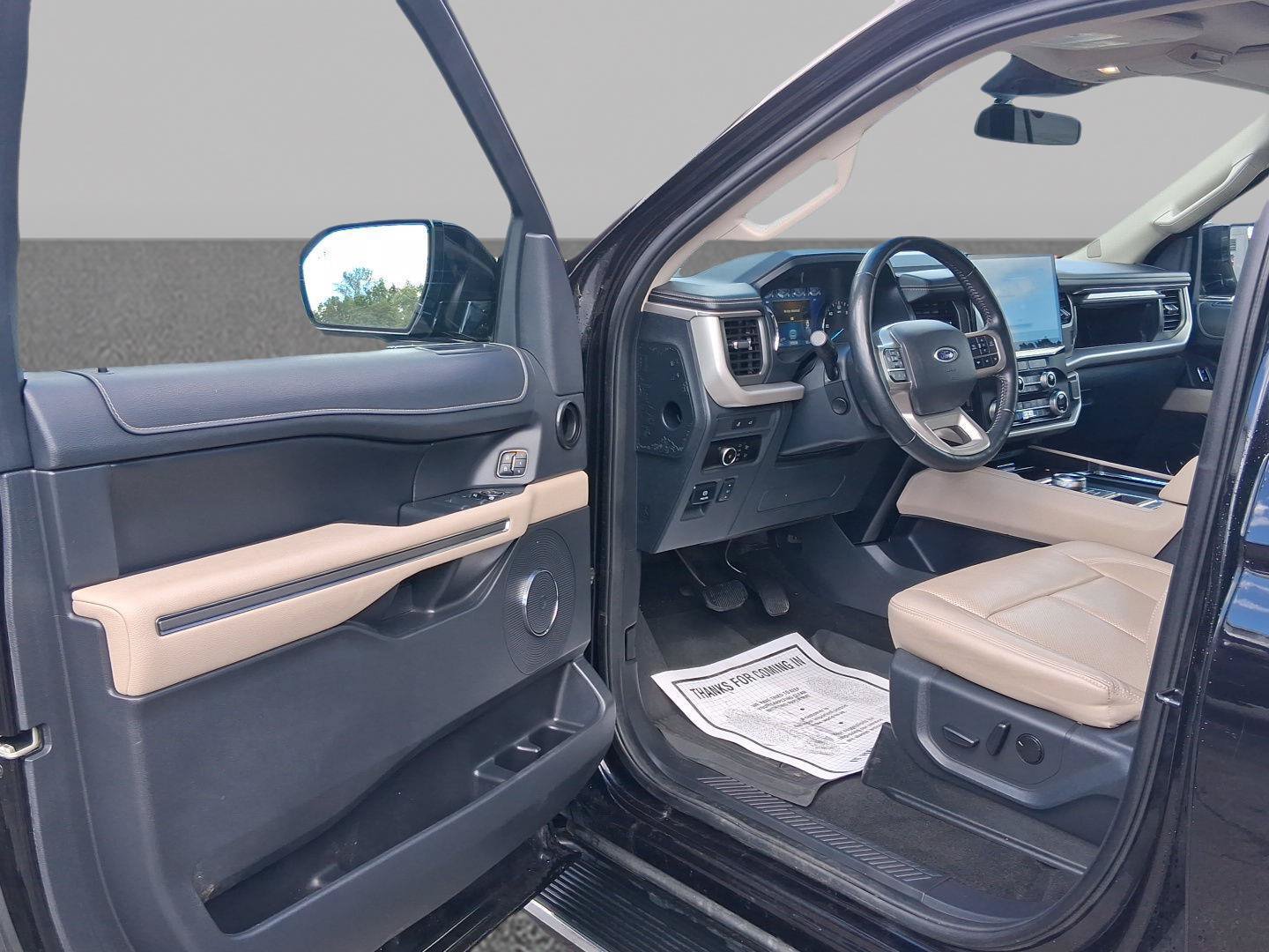 Certified 2023 Ford Expedition XLT RWD image 10