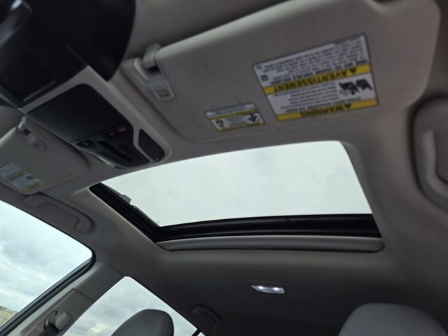 Used 2023 Subaru Outback Limited AWD/4WD image 21