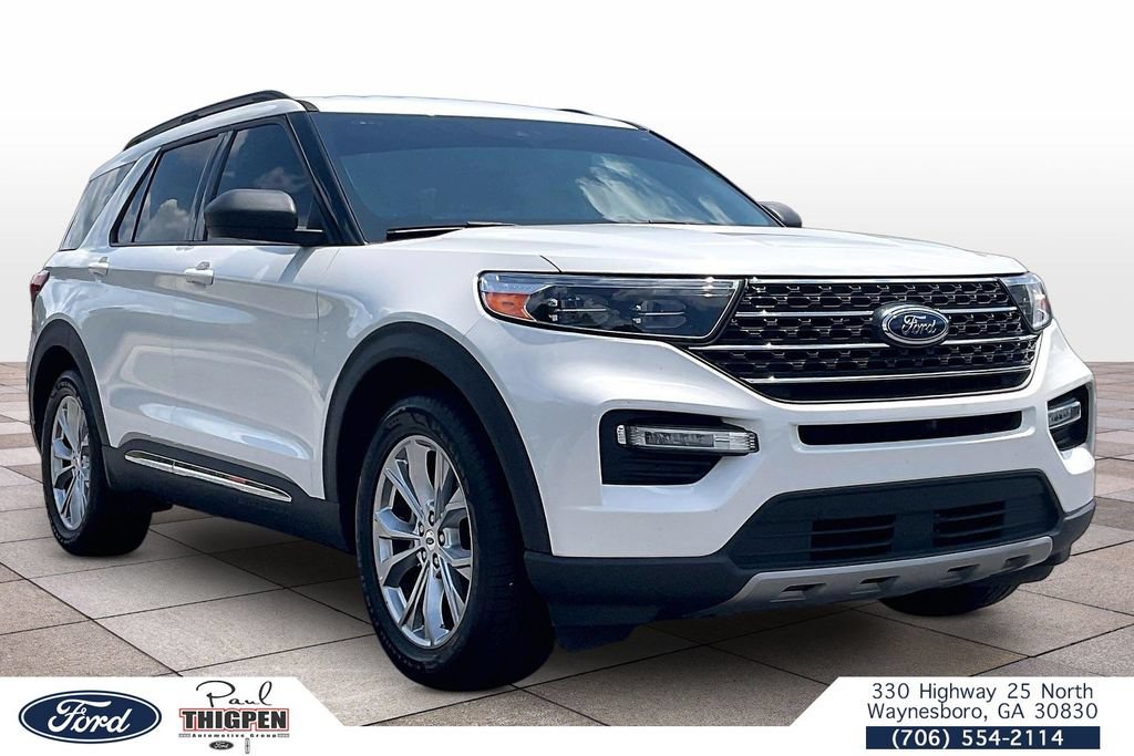 Certified 2024 Ford Explorer XLT w/ Equipment Group 202A