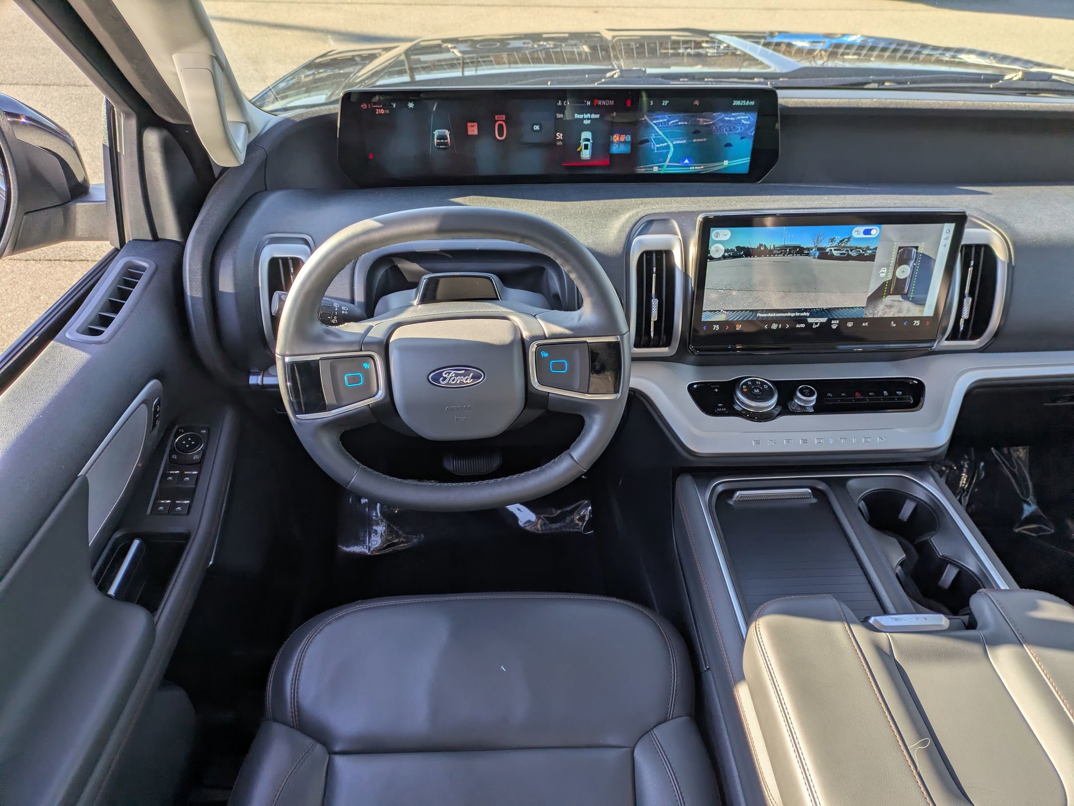 Certified 2025 Ford Expedition Active image 29