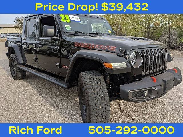 Used 2023 Jeep Gladiator Mojave w/ LED Lighting Group AWD/4WD image 1
