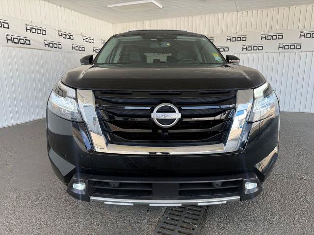 Used 2022 Nissan Pathfinder Platinum w/ Cargo Package FWD image 27