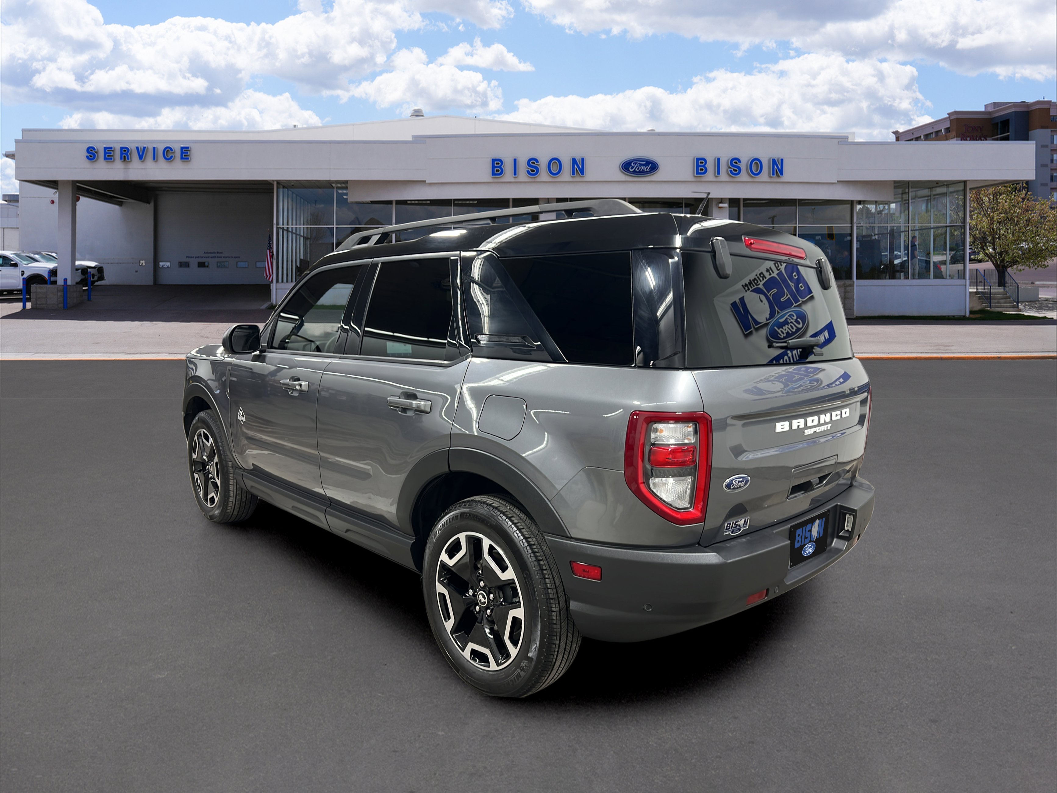 Certified 2023 Ford Bronco Sport Outer Banks w/ Tech Package image 5