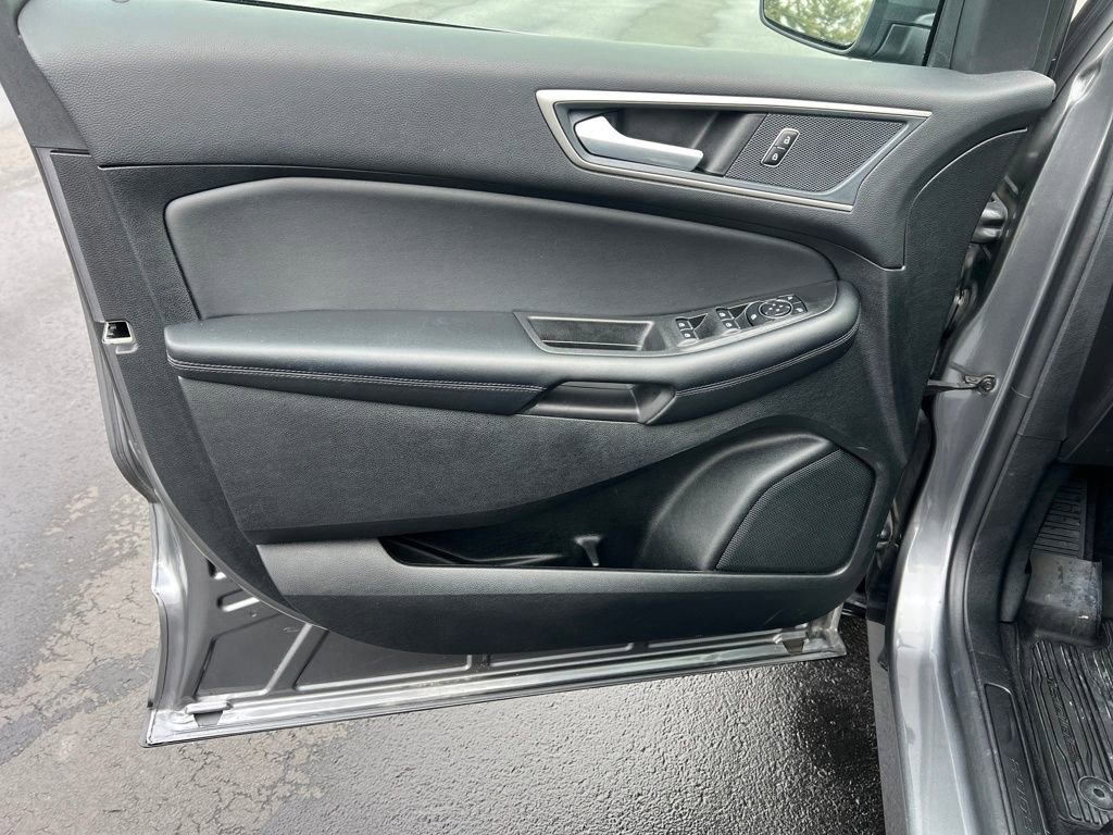 Certified 2024 Ford Edge SEL w/ Convenience Package image 12