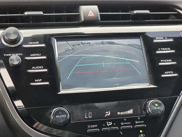 Used 2019 Toyota Camry SE FWD image 10