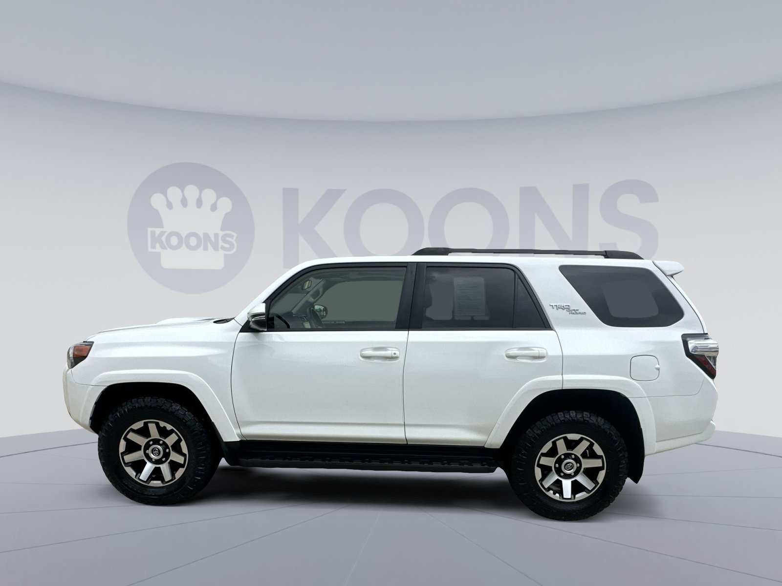 Used 2020 Toyota 4Runner TRD Off-Road Premium w/ Moonroof Package AWD/4WD image 7