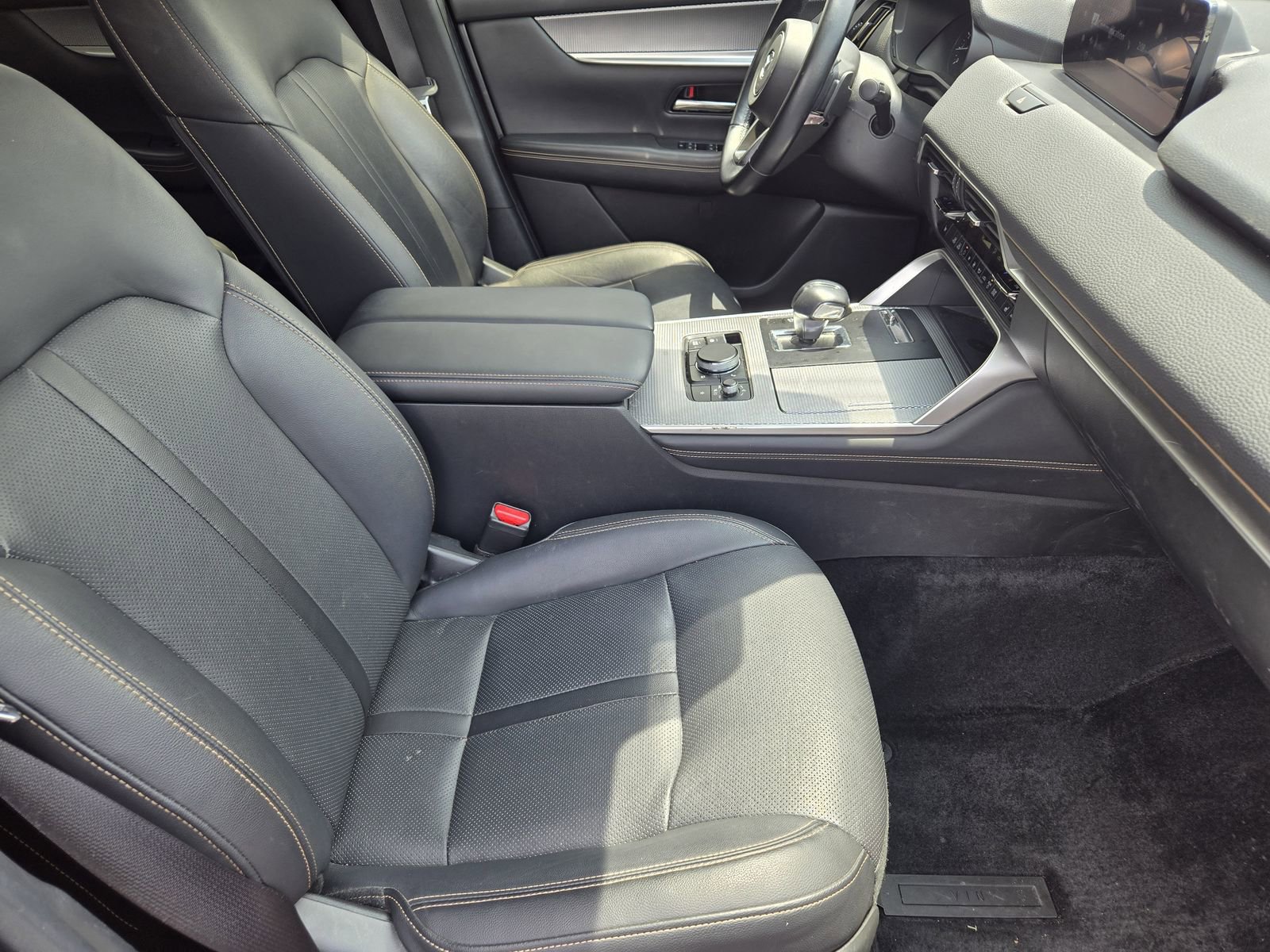 Used 2024 MAZDA CX-90 3.3 Turbo w/ Preferred Plus AWD/4WD image 14