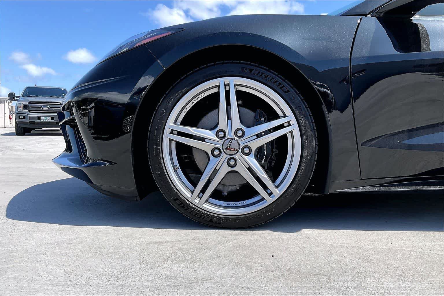 Used 2026 Chevrolet Corvette Stingray Coupe w/ 1LT RWD image 8