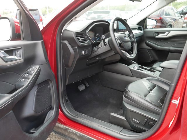 Certified 2022 Ford Escape SEL AWD/4WD image 12