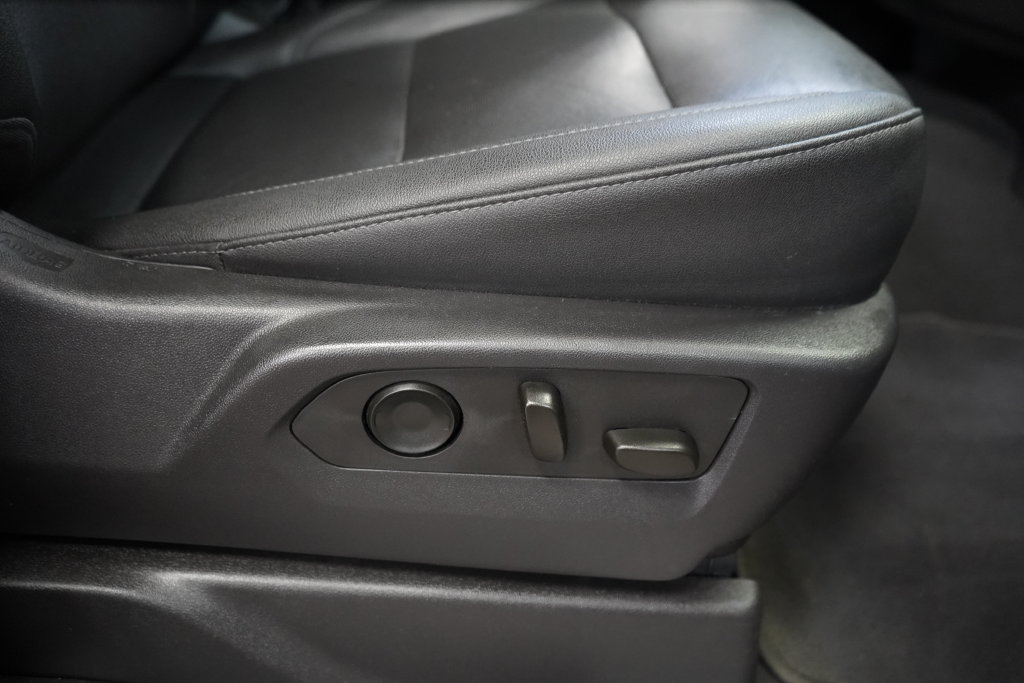 Used 2024 GMC Sierra 1500 SLT RWD image 26