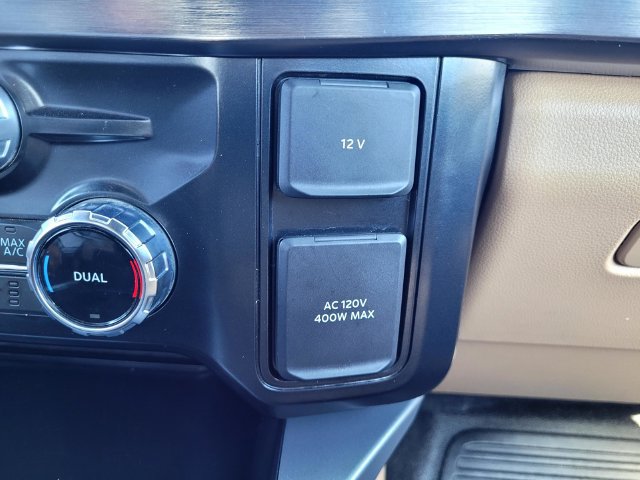 Certified 2025 Ford F350 Lariat w/ Black Appearance Package AWD/4WD image 13