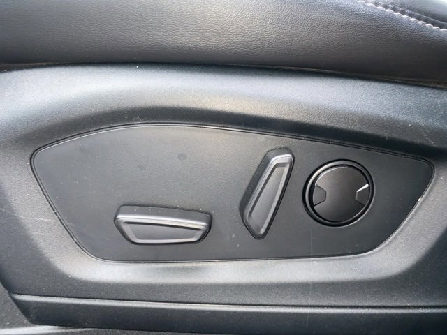 Certified 2023 Ford Explorer XLT w/ Equipment Group 202A image 20