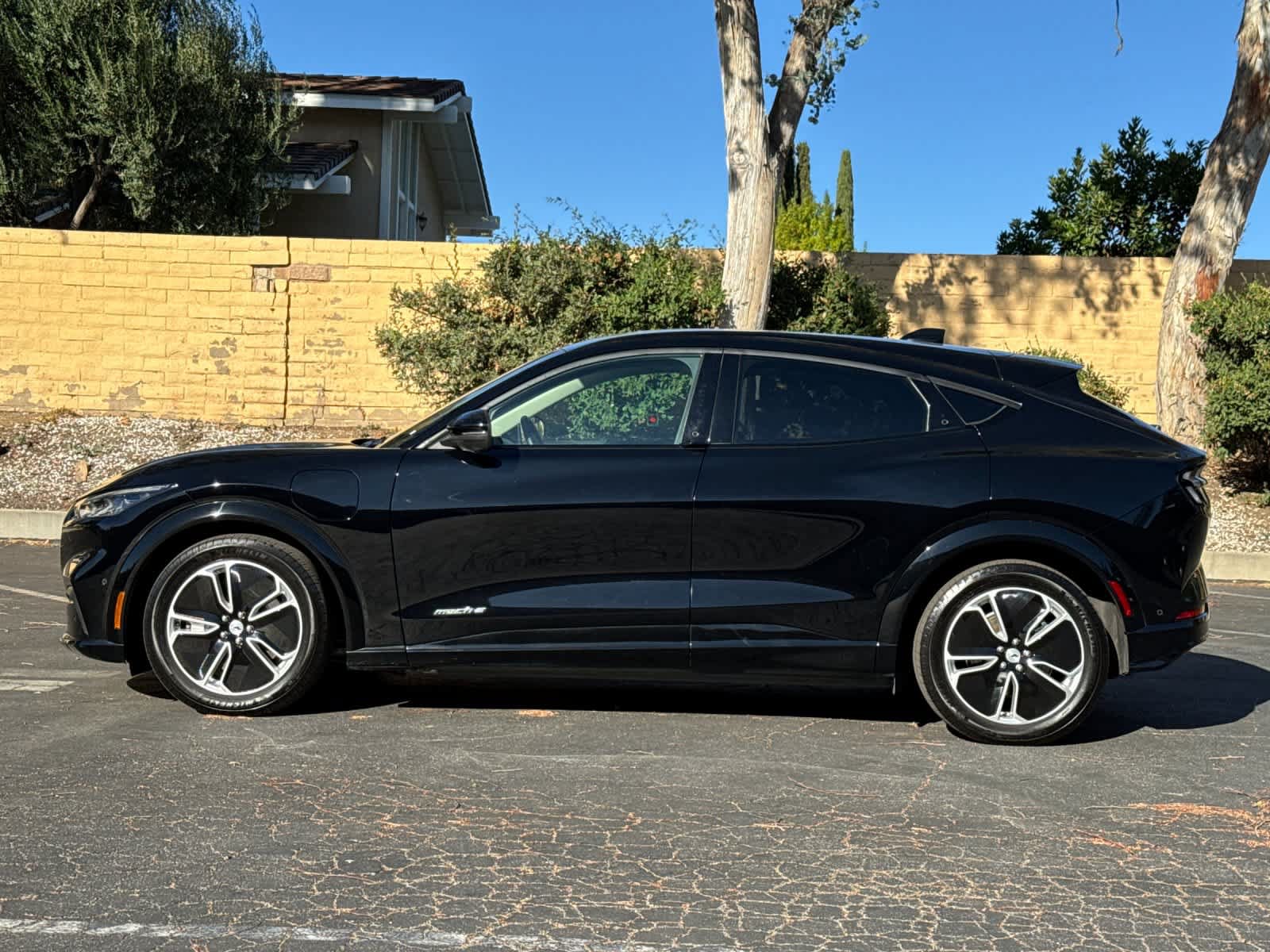 Certified 2023 Ford Mustang Mach-E Premium RWD image 5