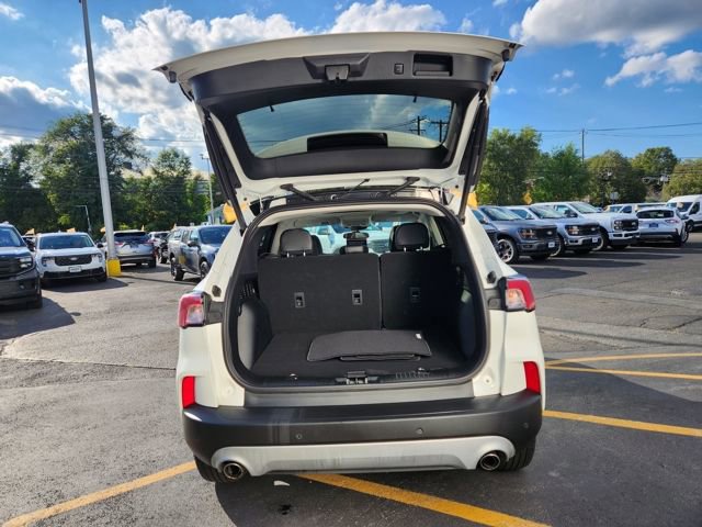 Certified 2022 Ford Escape SEL image 12