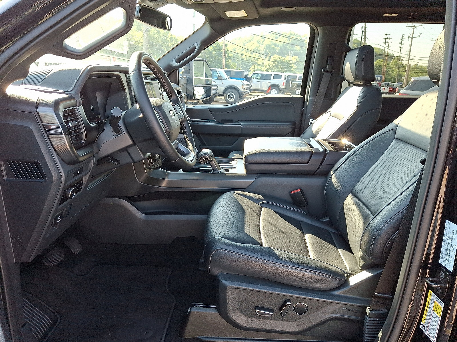 Certified 2025 Ford F150 Lariat w/ Equipment Group 502A High AWD/4WD image 13
