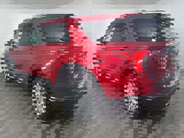 Certified 2022 Ford Explorer King Ranch w/ Premium Technology Package image 2