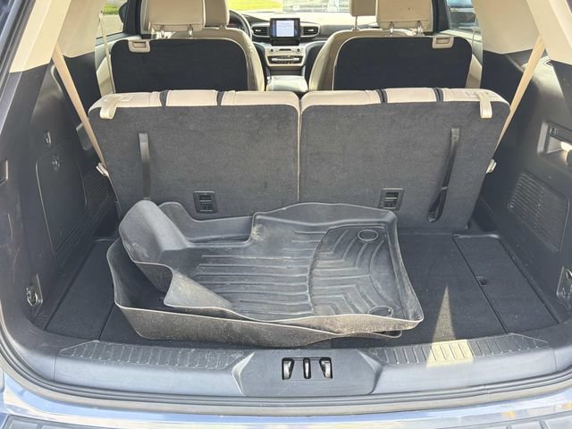 Certified 2021 Ford Explorer XLT w/ Equipment Group 202A AWD/4WD image 22