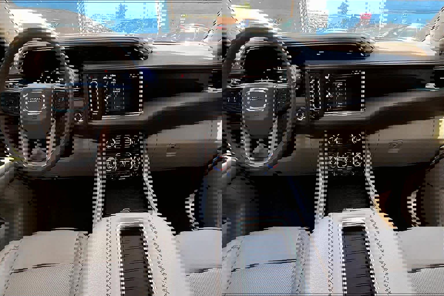 Used 2022 GMC Yukon Denali w/ Max Trailering Package image 15