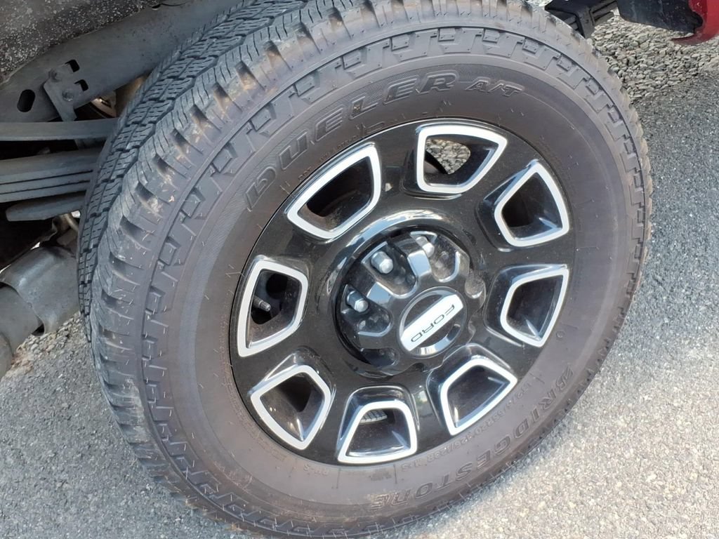 Certified 2025 Ford F350 Platinum AWD/4WD image 5