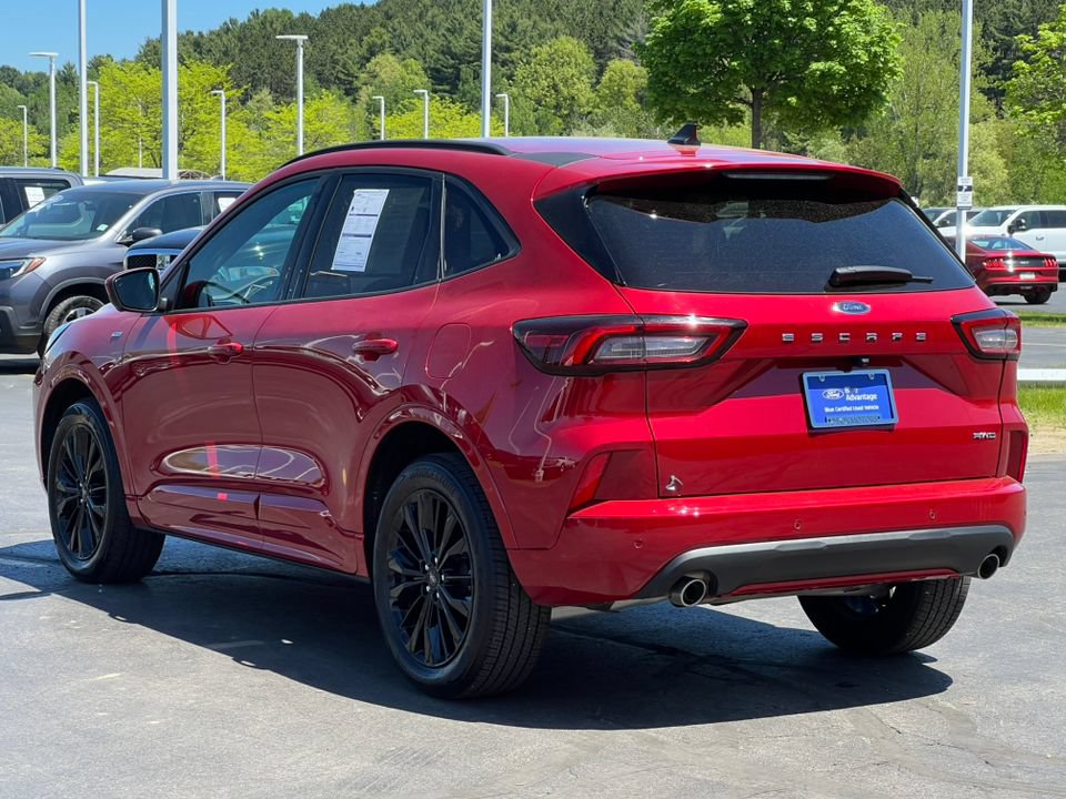 Certified 2023 Ford Escape ST-Line Elite AWD/4WD image 34