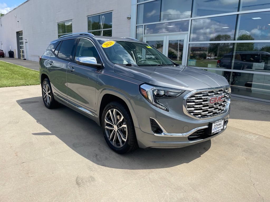 Used 2020 GMC Terrain Denali w/ Denali Premium Package