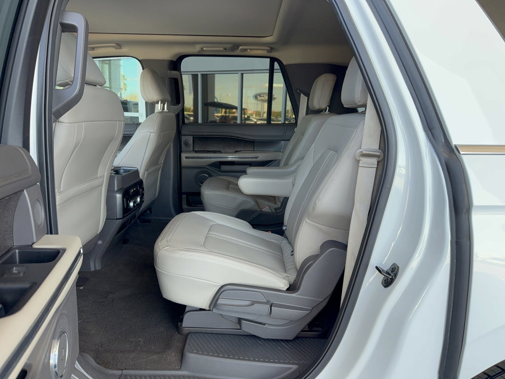 Certified 2021 Ford Expedition Max Limited image 12