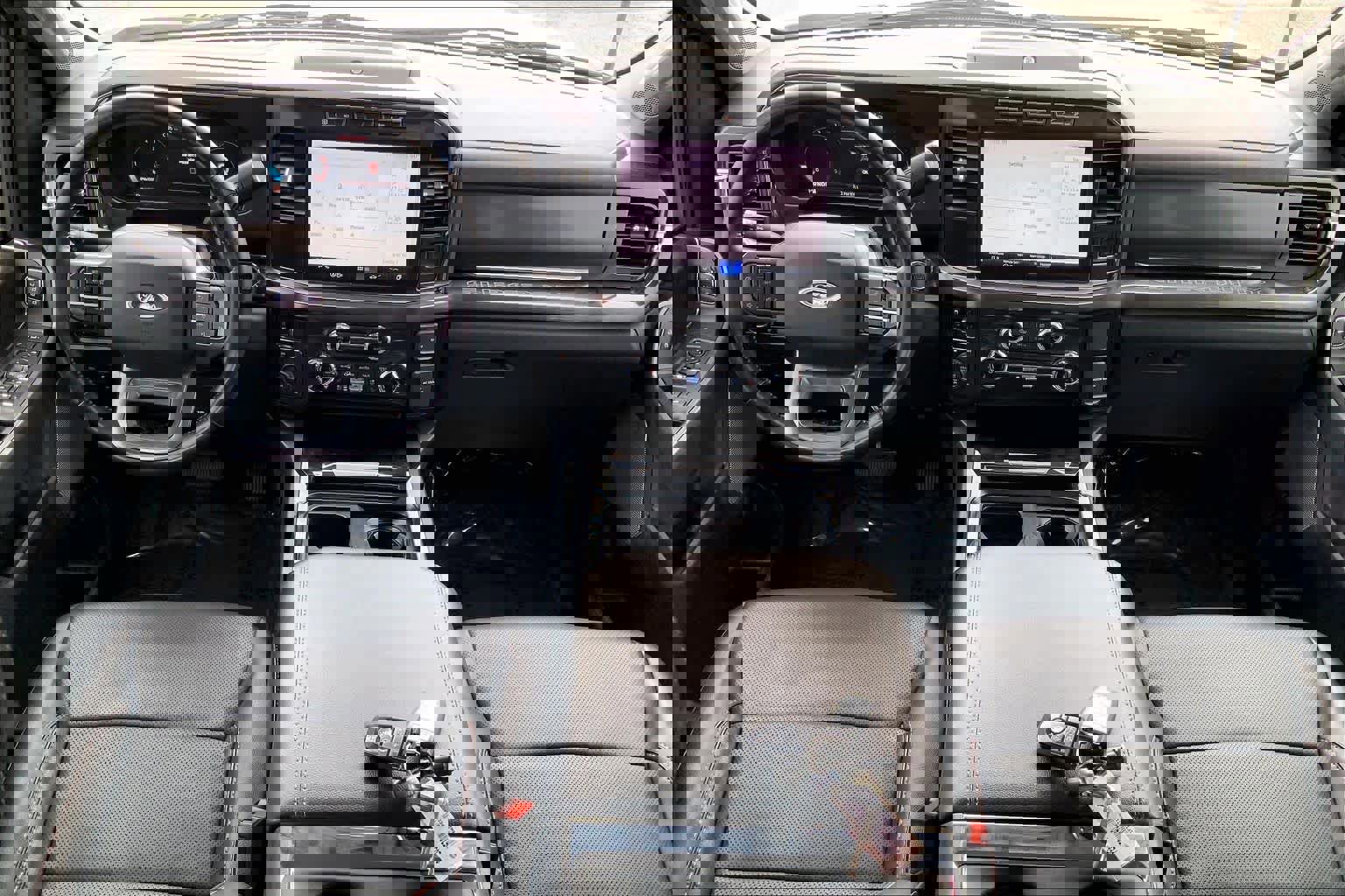 Certified 2023 Ford F250 Lariat w/ Chrome Package image 14