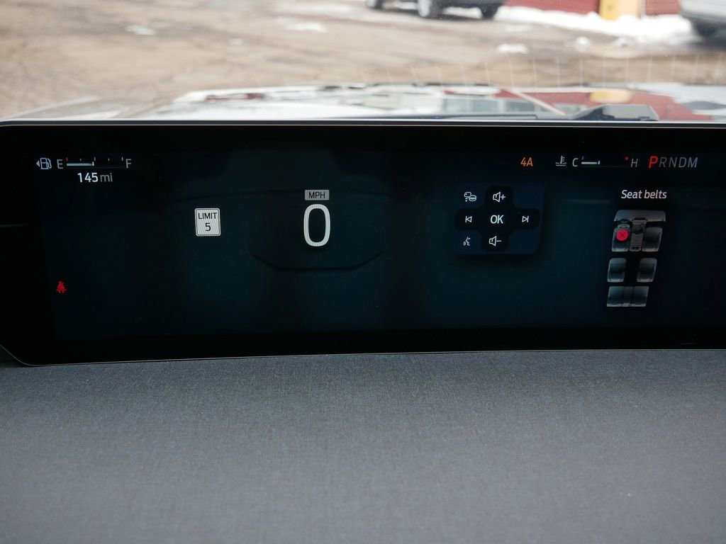 Certified 2025 Ford Expedition Active image 20