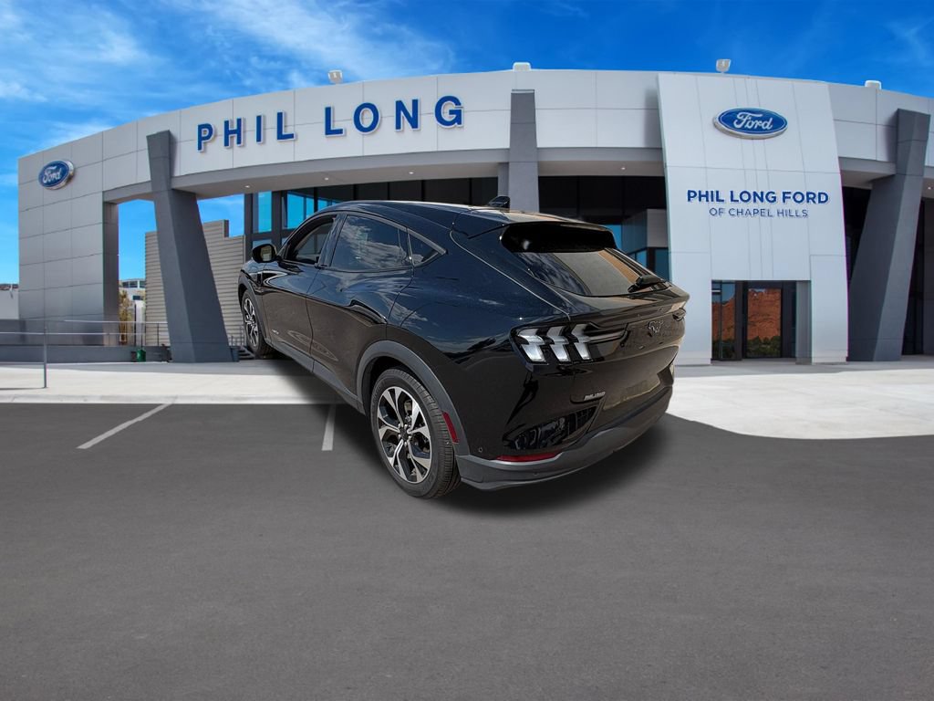 Certified 2024 Ford Mustang Mach-E Select AWD/4WD image 4
