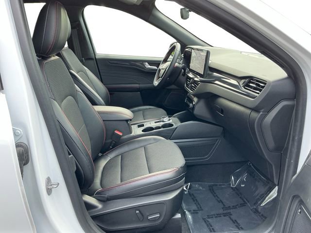 Certified 2023 Ford Escape ST-Line Select w/ Tech Pack #2 AWD/4WD image 17