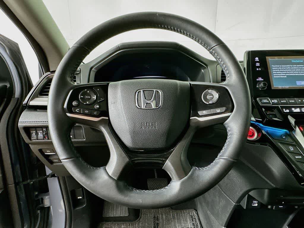Used 2024 Honda Odyssey Touring image 16