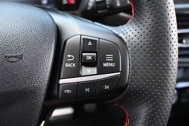 Certified 2023 Ford Escape ST-Line w/ Tech Pack #1 FWD image 33