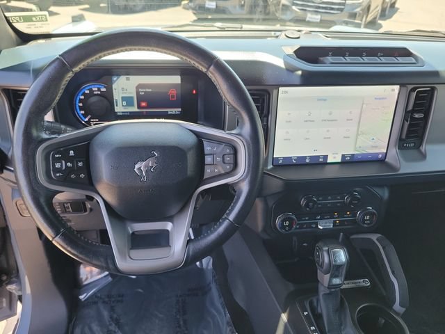 Certified 2023 Ford Bronco Outer Banks w/ Sasquatch Package AWD/4WD image 4