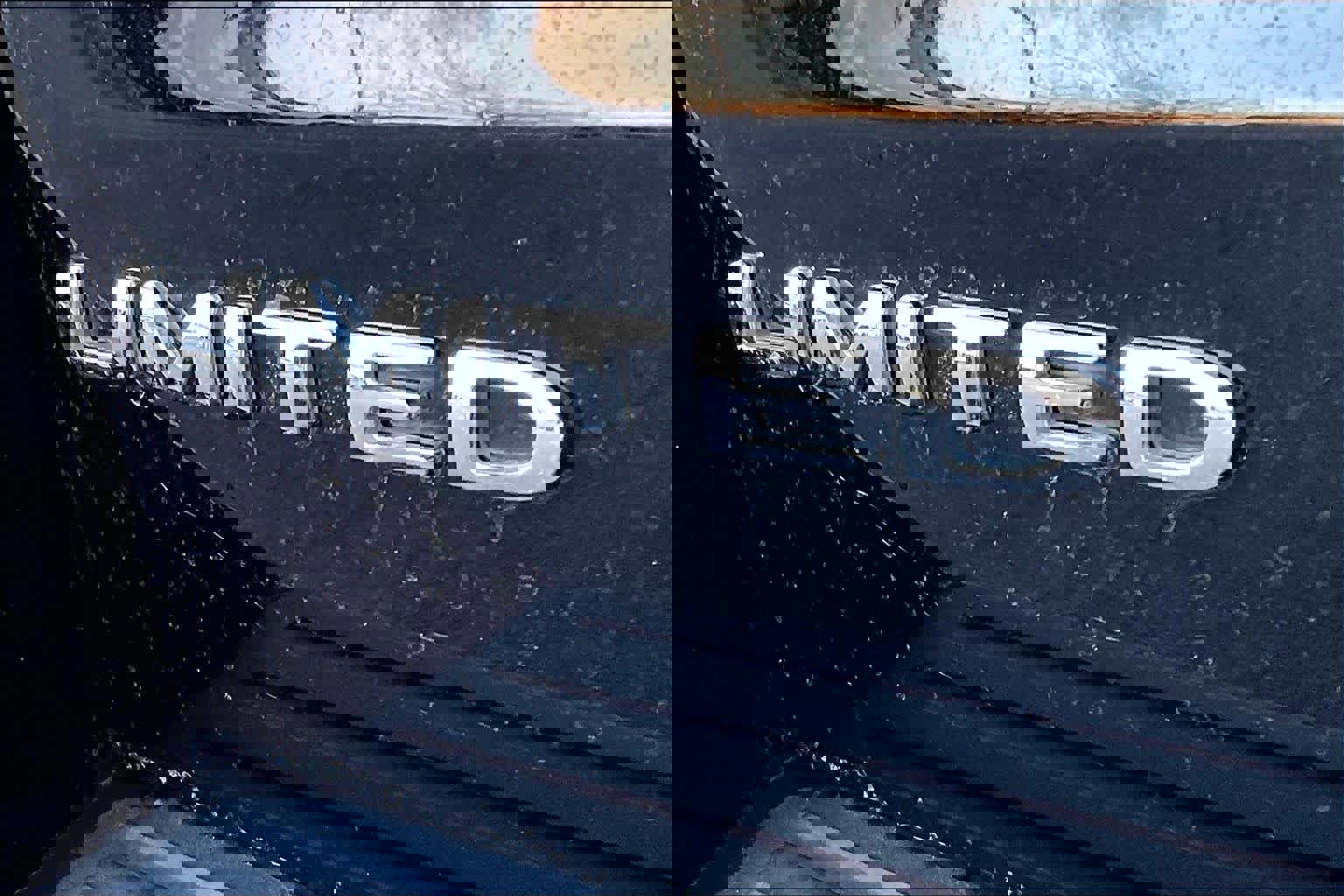 Certified 2023 Ford Expedition Limited image 11