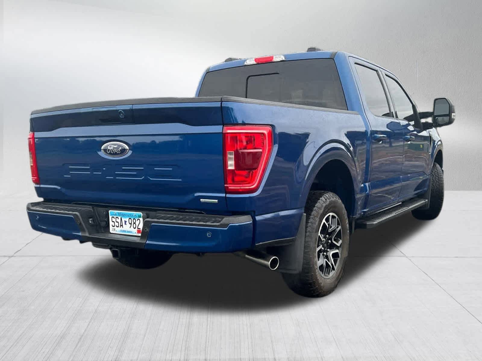 Certified 2022 Ford F150 XLT w/ Equipment Group 302A High image 10