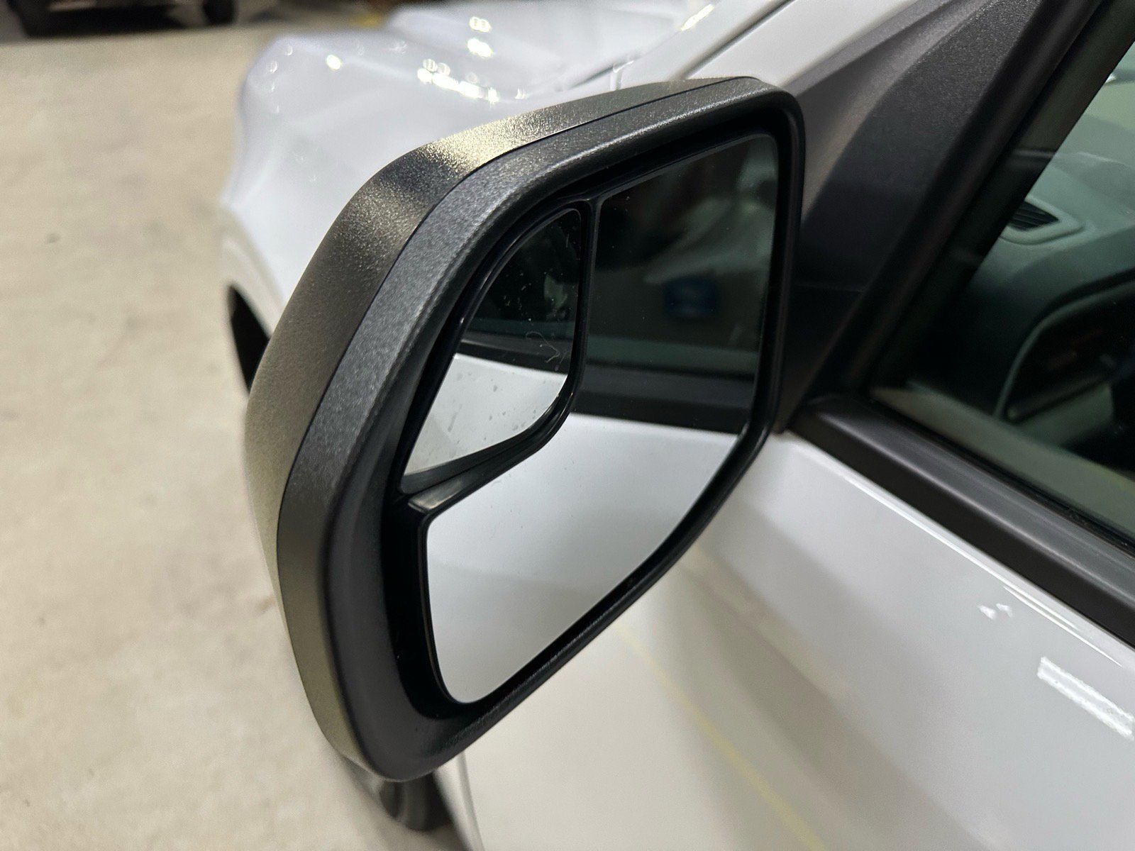 Certified 2024 Ford Maverick XLT image 16