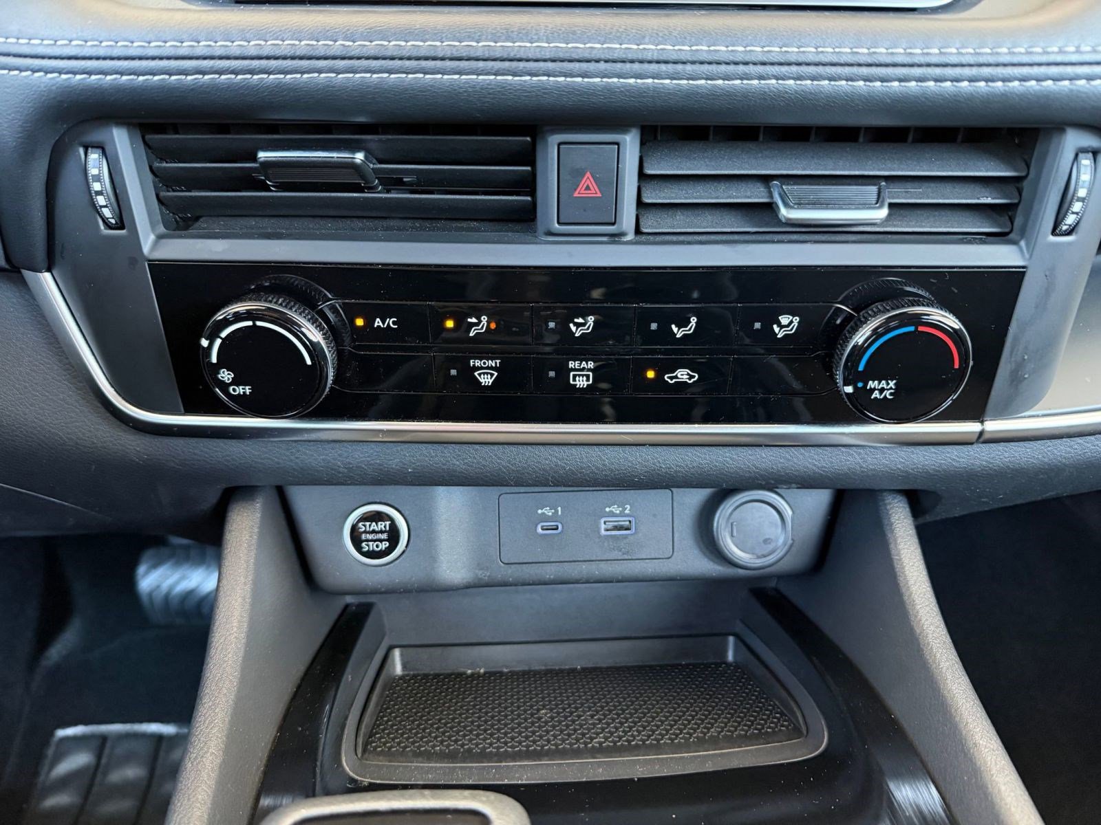 Used 2022 Nissan Rogue S FWD image 29