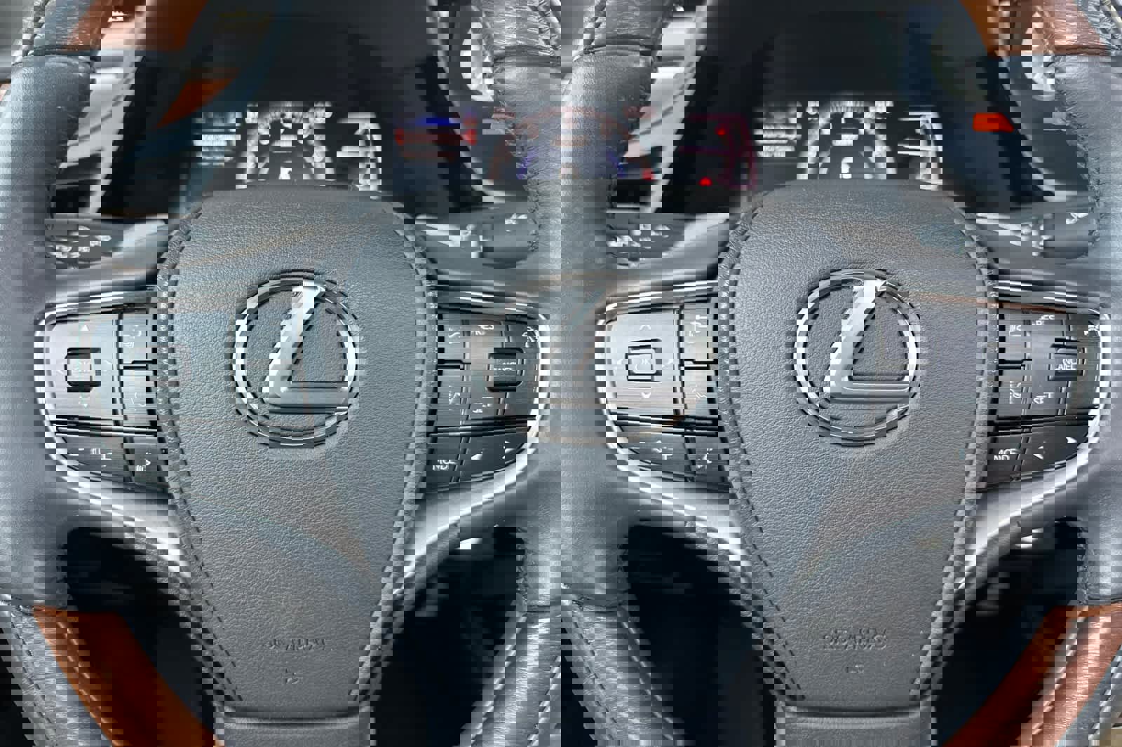 Used 2022 Lexus ES 350 w/ Accessory Package 2 image 23