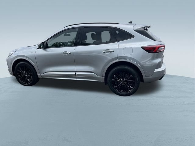 Certified 2023 Ford Escape ST-Line Elite w/ Premium Technology Package AWD/4WD image 8