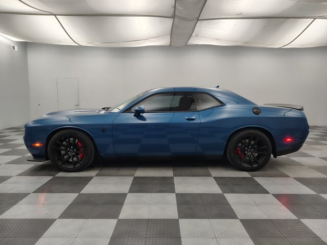 Used 2023 Dodge Challenger SRT Hellcat RWD image 6