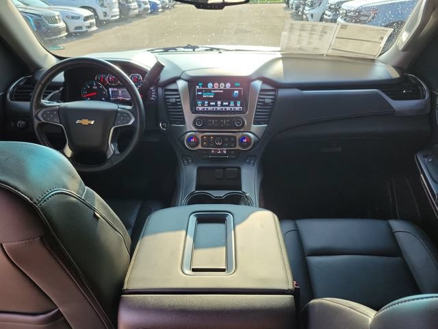Used 2019 Chevrolet Tahoe LT w/ Luxury Package RWD image 21