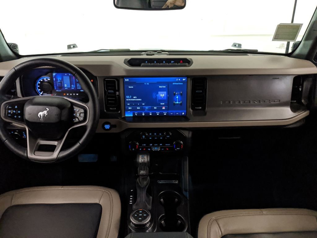 Certified 2024 Ford Bronco Wildtrak image 8