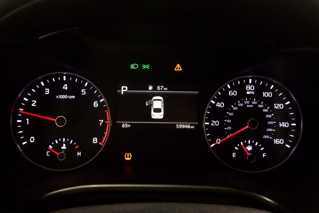 Used 2024 Kia Forte LXS w/ LXS Technology Package FWD image 29