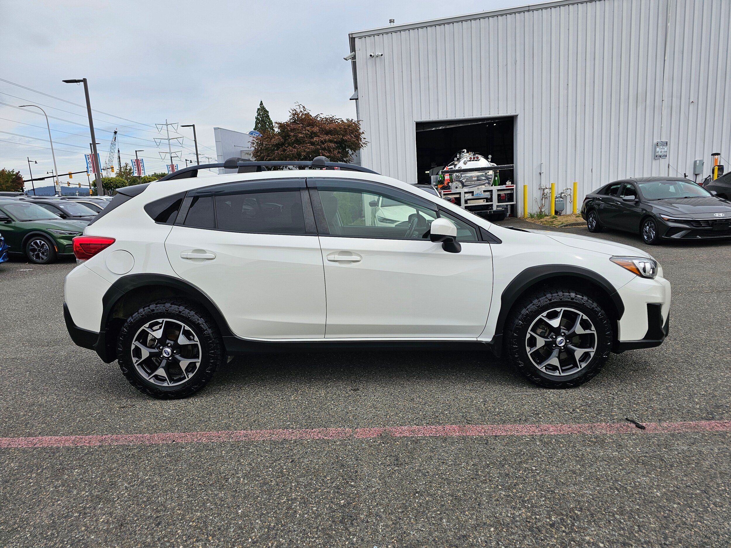 Used 2018 Subaru Crosstrek 2.0i Premium w/ Popular Package #2 AWD/4WD image 4