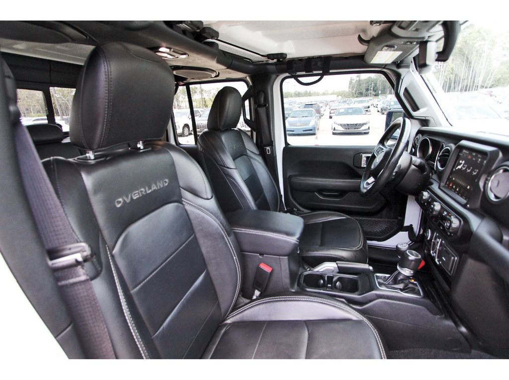 Used 2022 Jeep Gladiator Overland w/ Popular Equipment Package AWD/4WD image 26